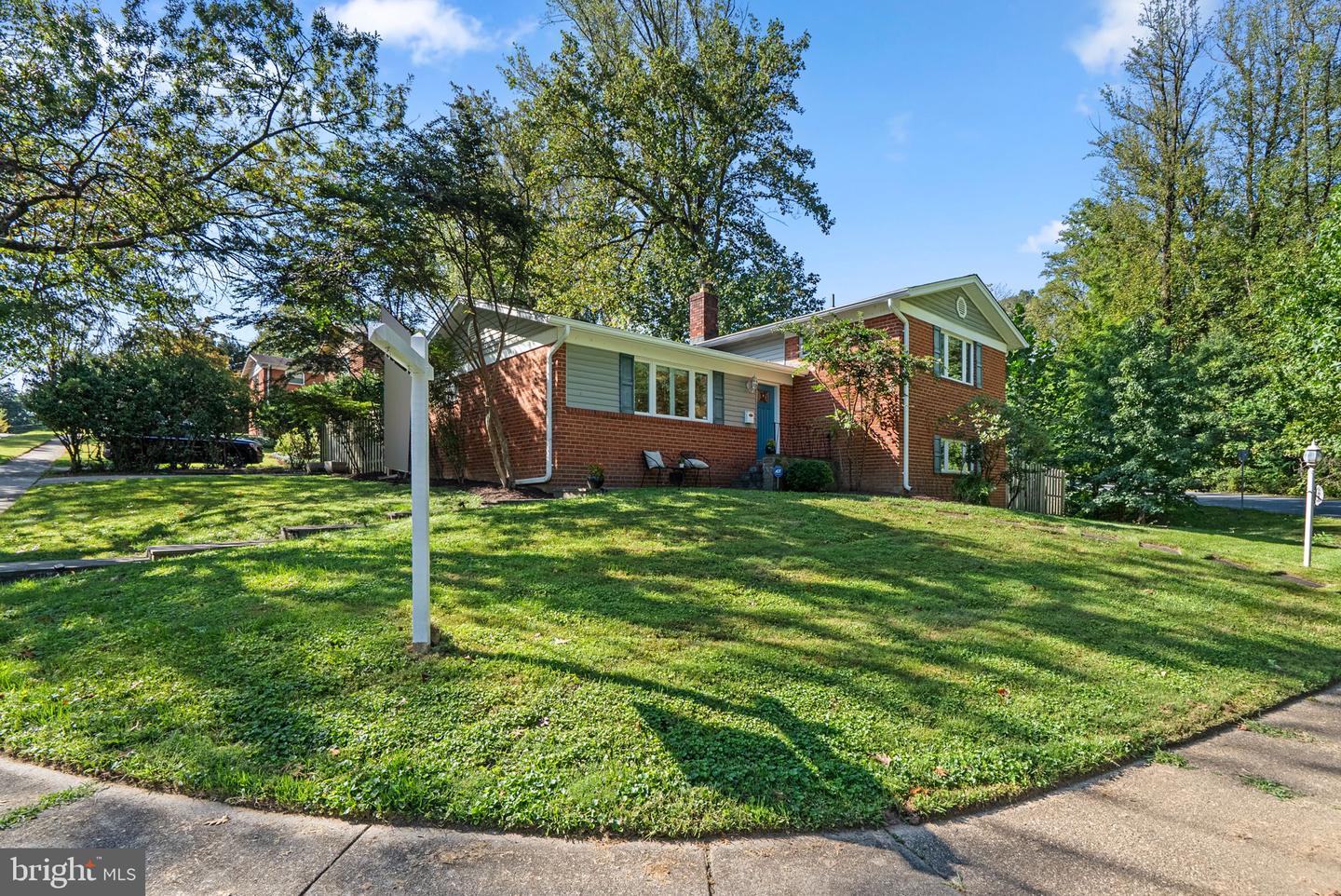 8810 SPRING VALLEY RD Property Photo 1