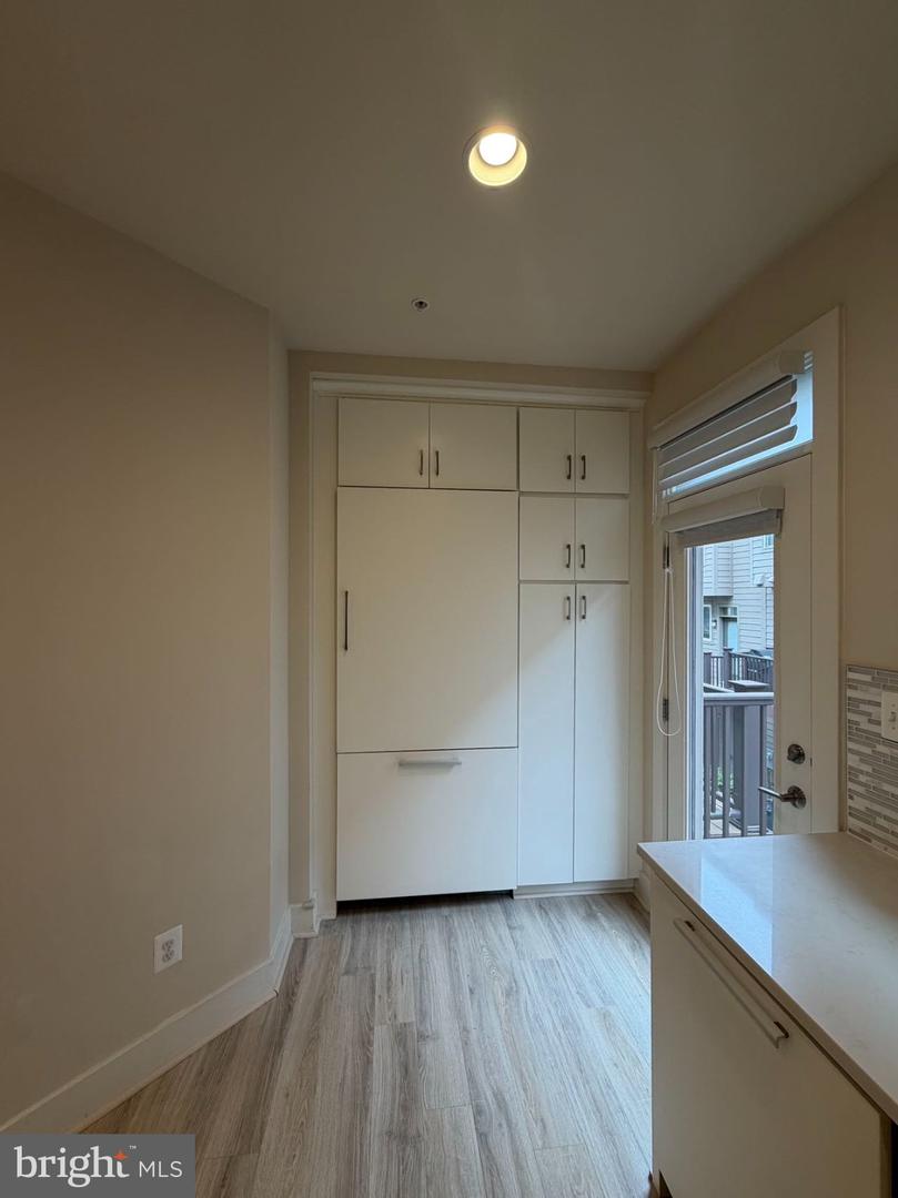 111 Heath Pl Property Photo 13