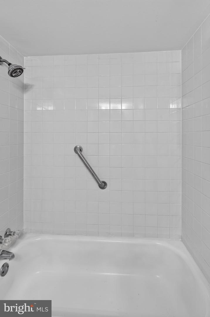 12303 Braxfield Ct #384 Property Photo 14