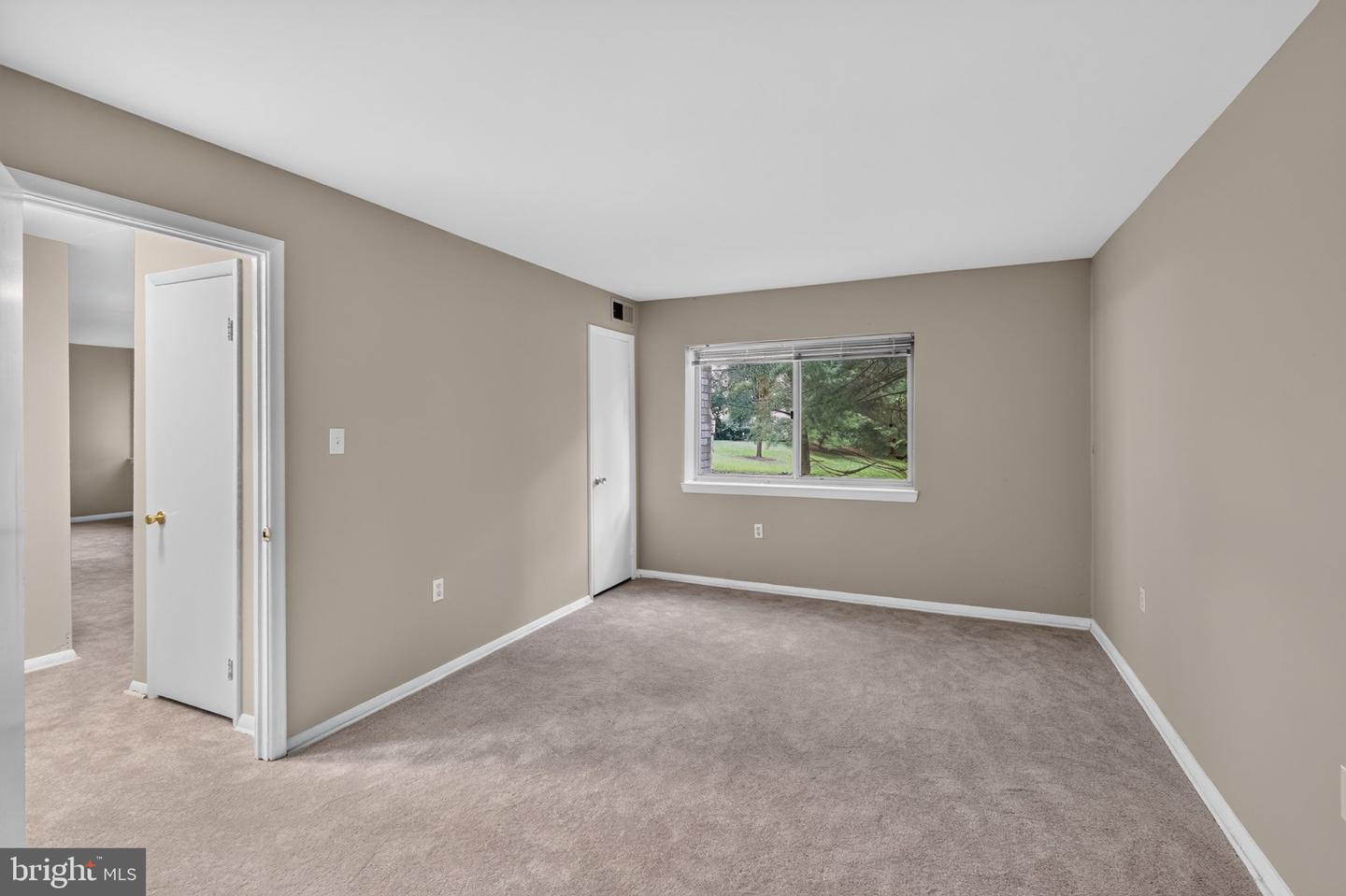 12303 Braxfield Ct #384 Property Photo 15