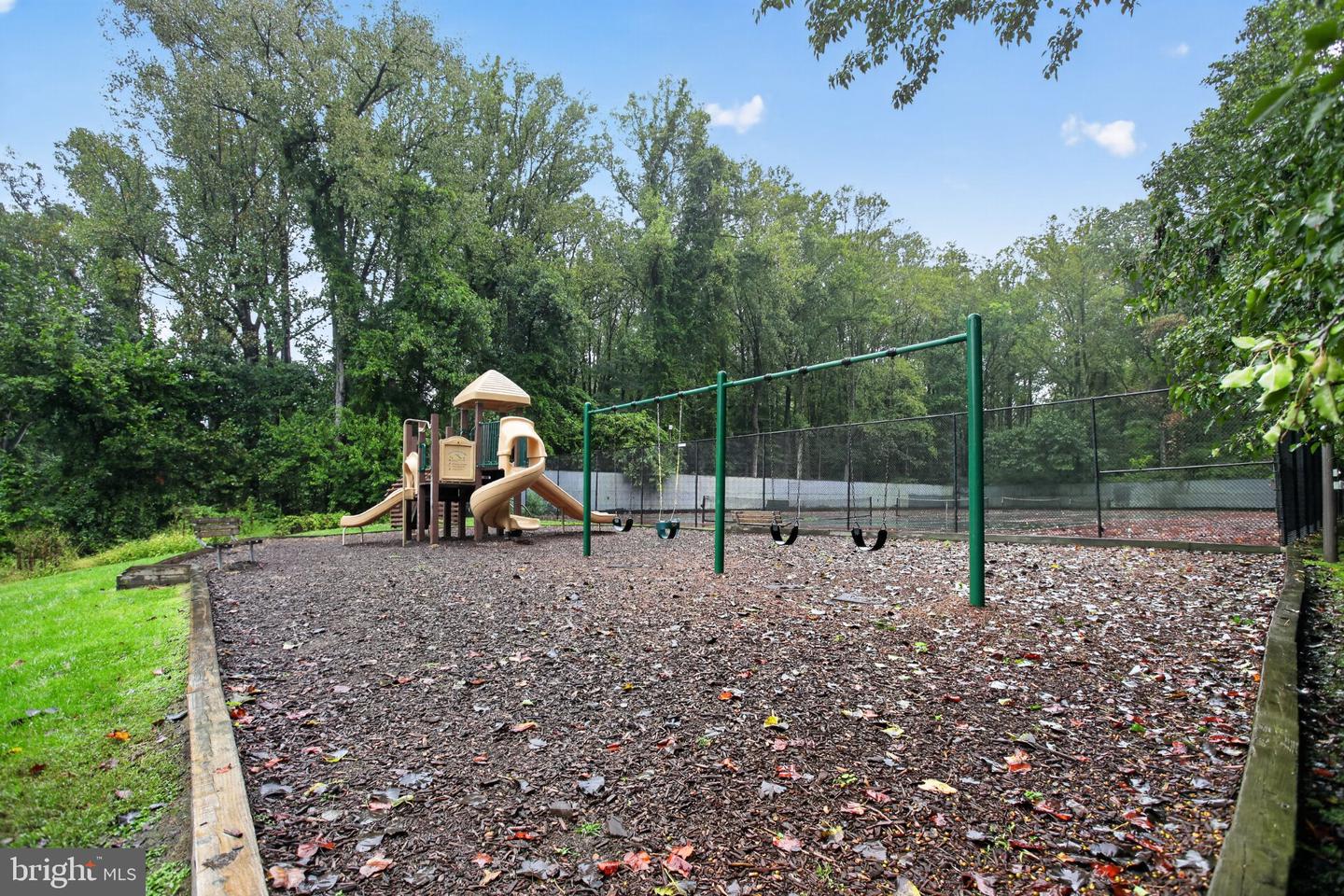 12303 Braxfield Ct #384 Property Photo 22