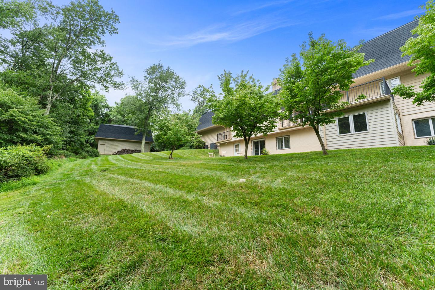 17801 October Ct Property Photo 19