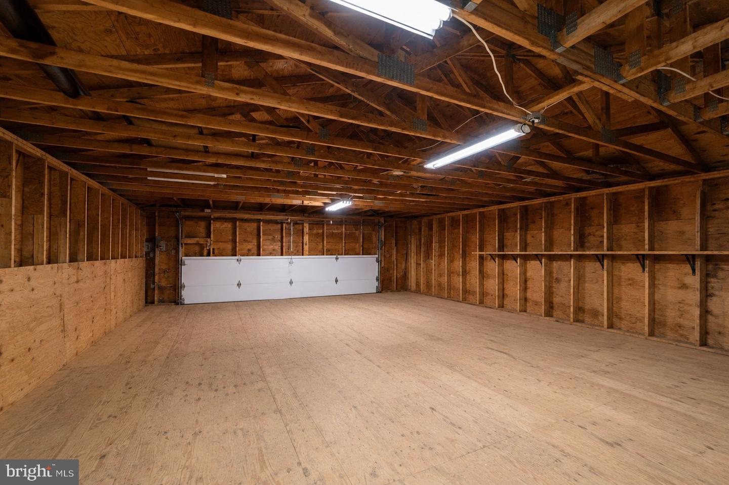 17801 October Ct Property Photo 24