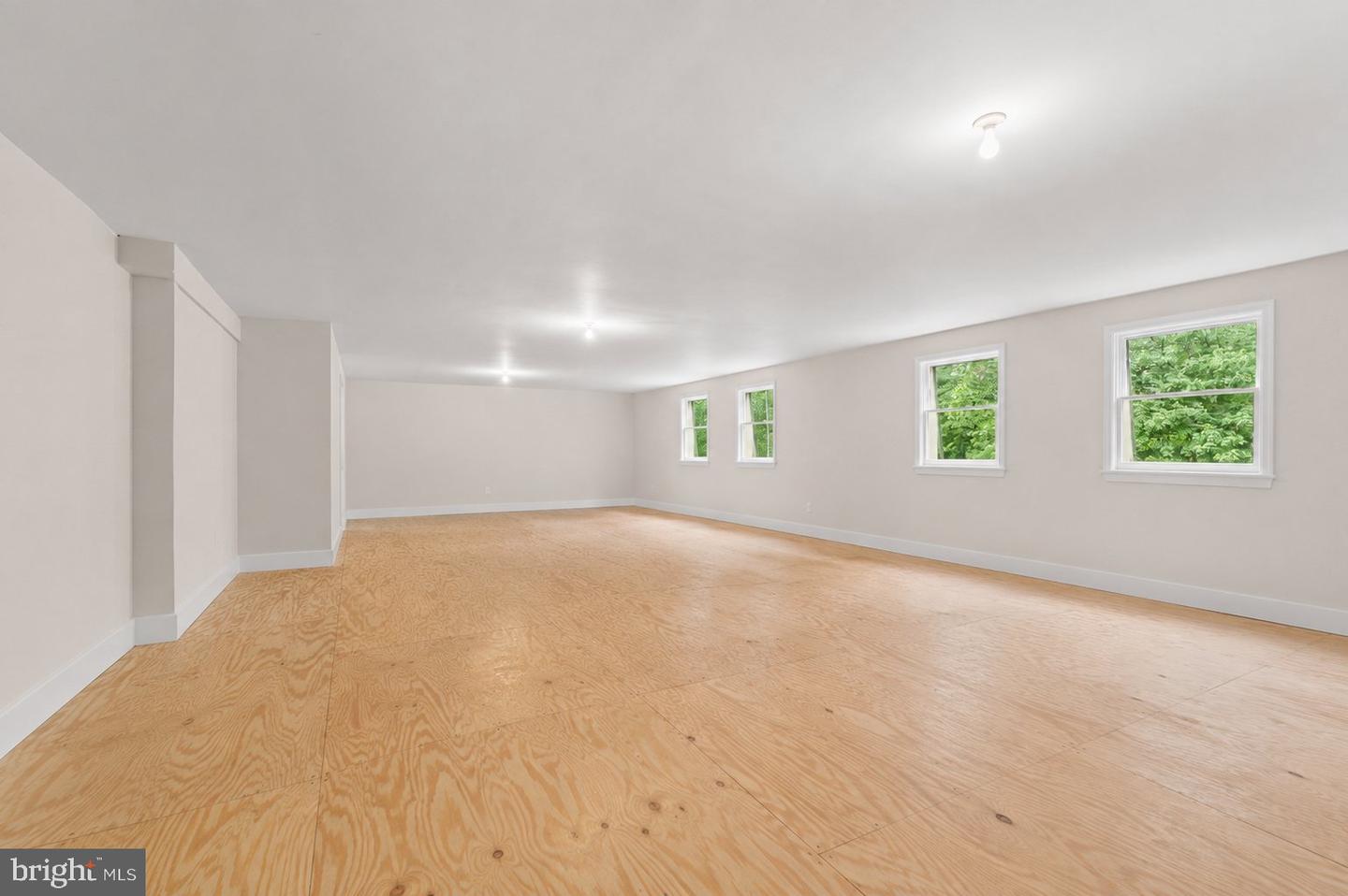 17801 October Ct Property Photo 26