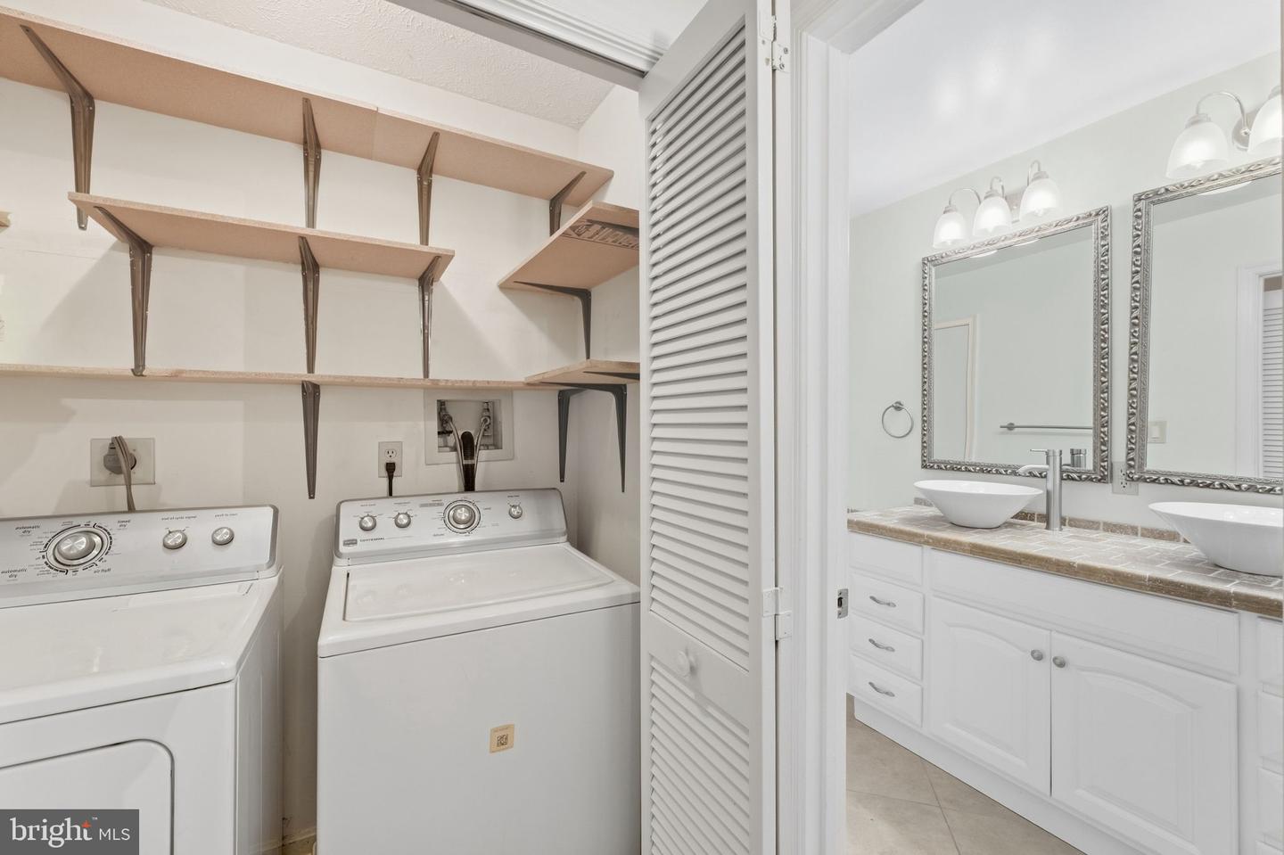 898 Windbrooke Dr #898 Property Photo 26