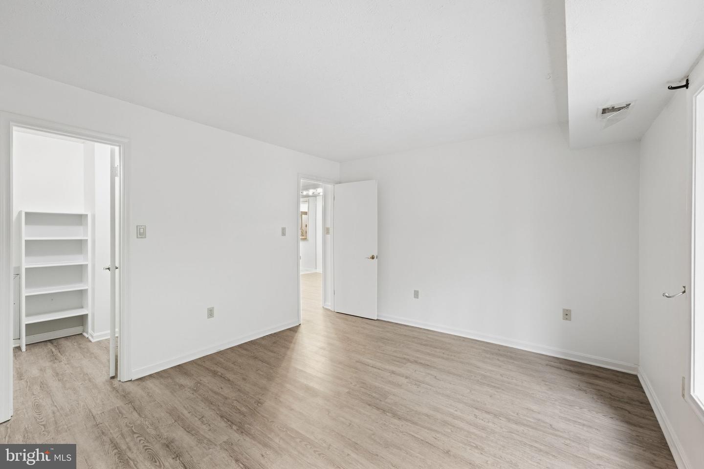 898 Windbrooke Dr #898 Property Photo 29