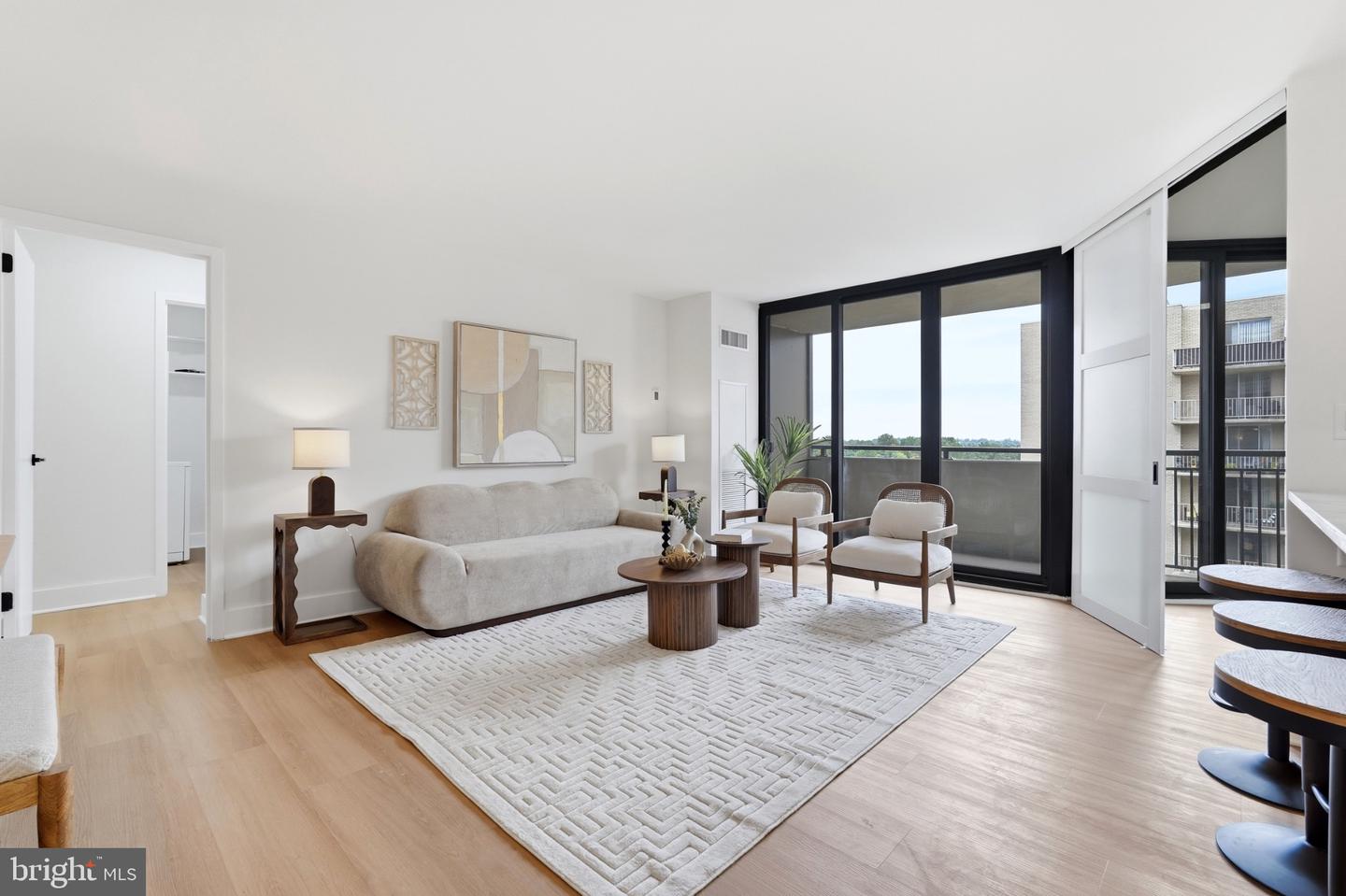 4620 N Park Ave #1601w Property Photo 8