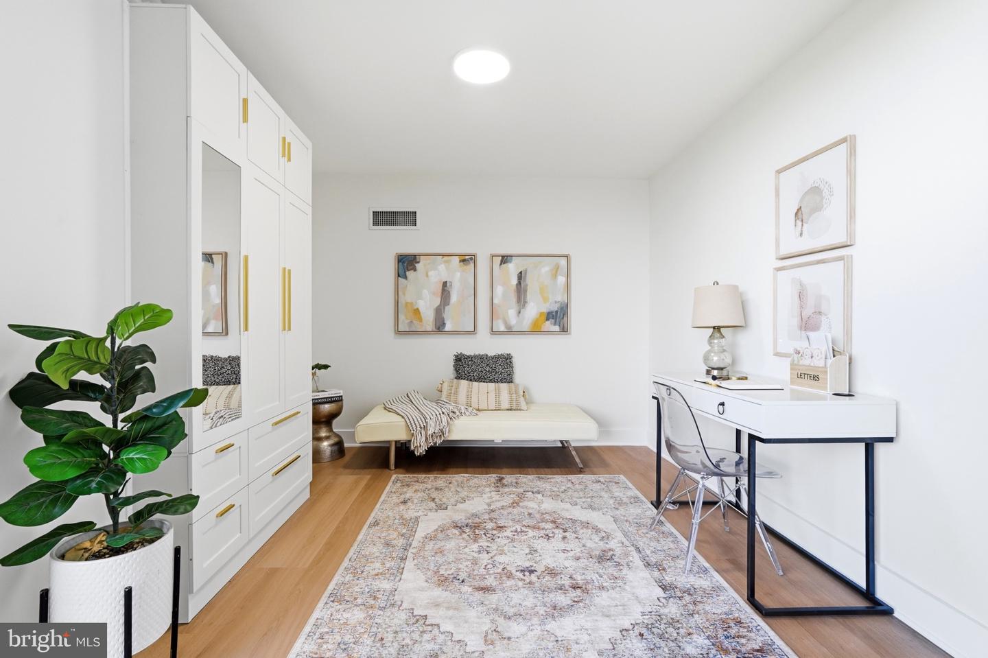 4620 N Park Ave #1601w Property Photo 14