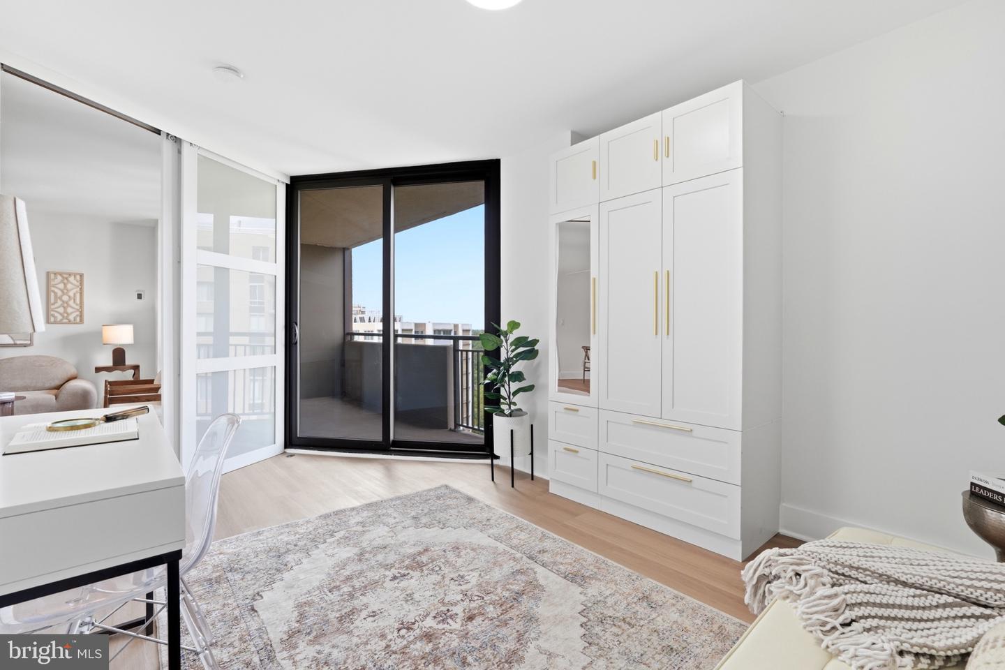 4620 N Park Ave #1601w Property Photo 16