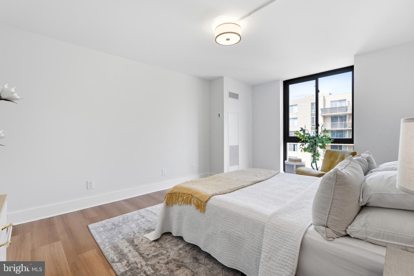 4620 N Park Ave #1601w Property Photo 23