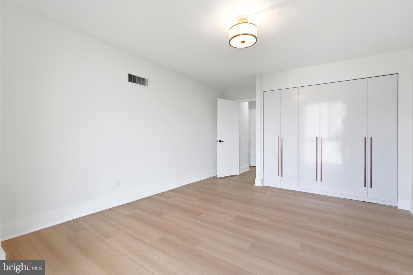 4620 N Park Ave #1601w Property Photo 28