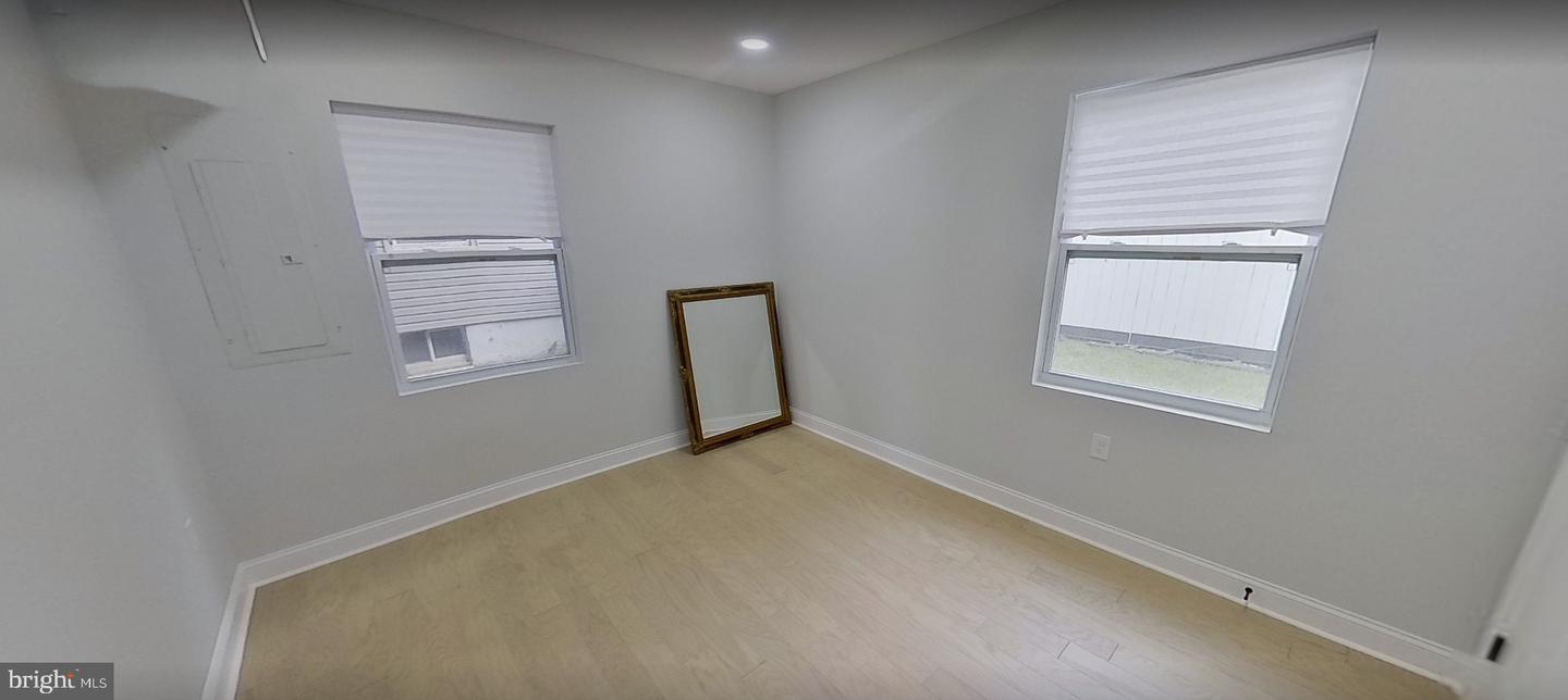303 Leighton Ave Property Photo 15