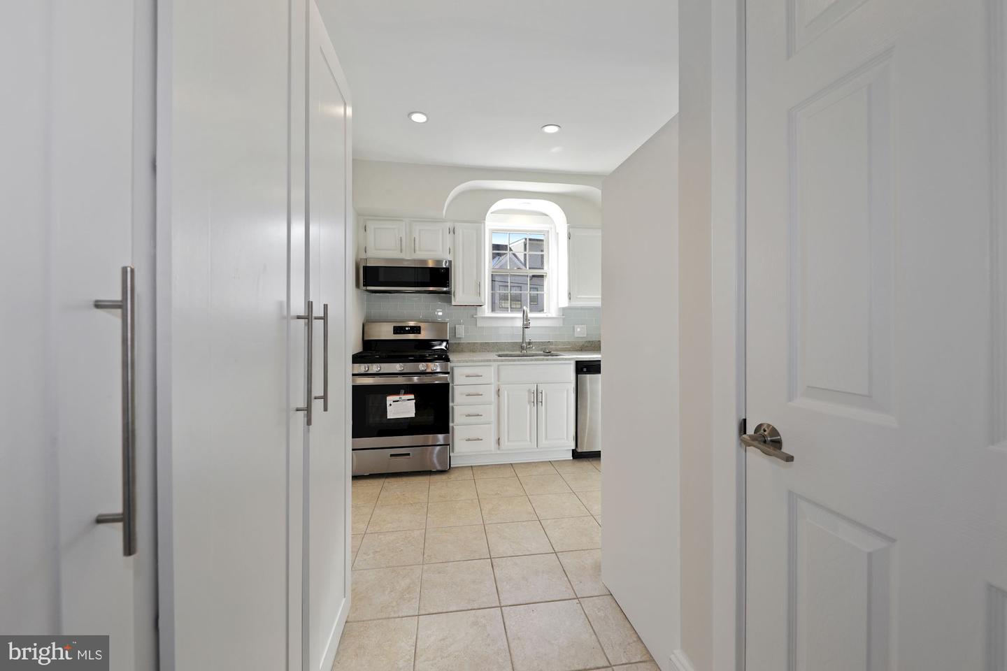 4816 Leland St Property Photo 11