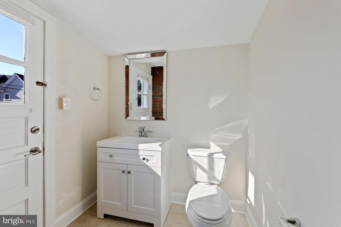 4816 Leland St Property Photo 17