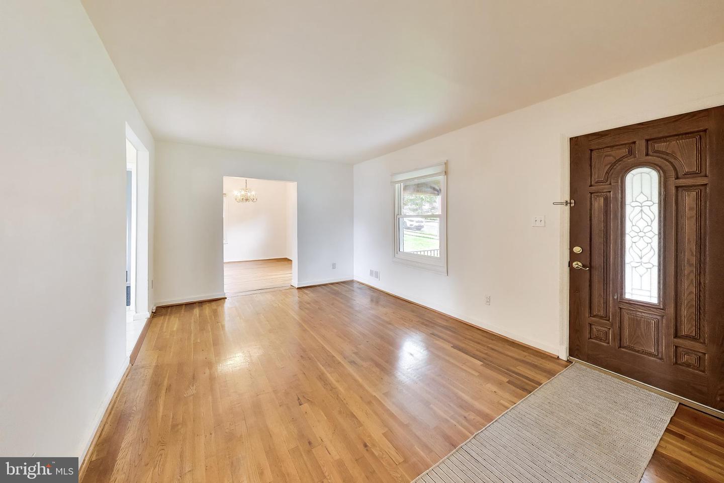 1508 Jasper St Property Photo 9