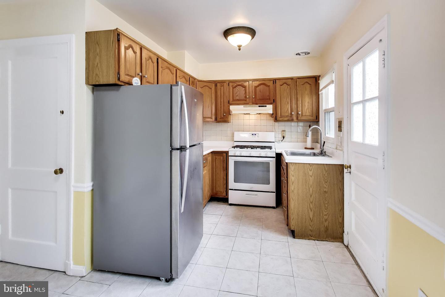 1508 Jasper St Property Photo 14
