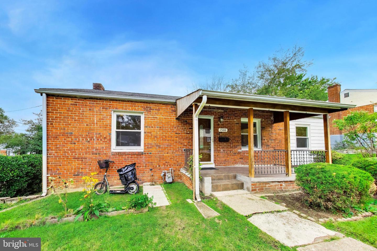 1508 Jasper St Property Photo 38