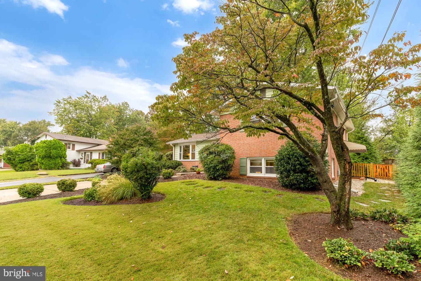 1024 Devere Dr Property Photo 3