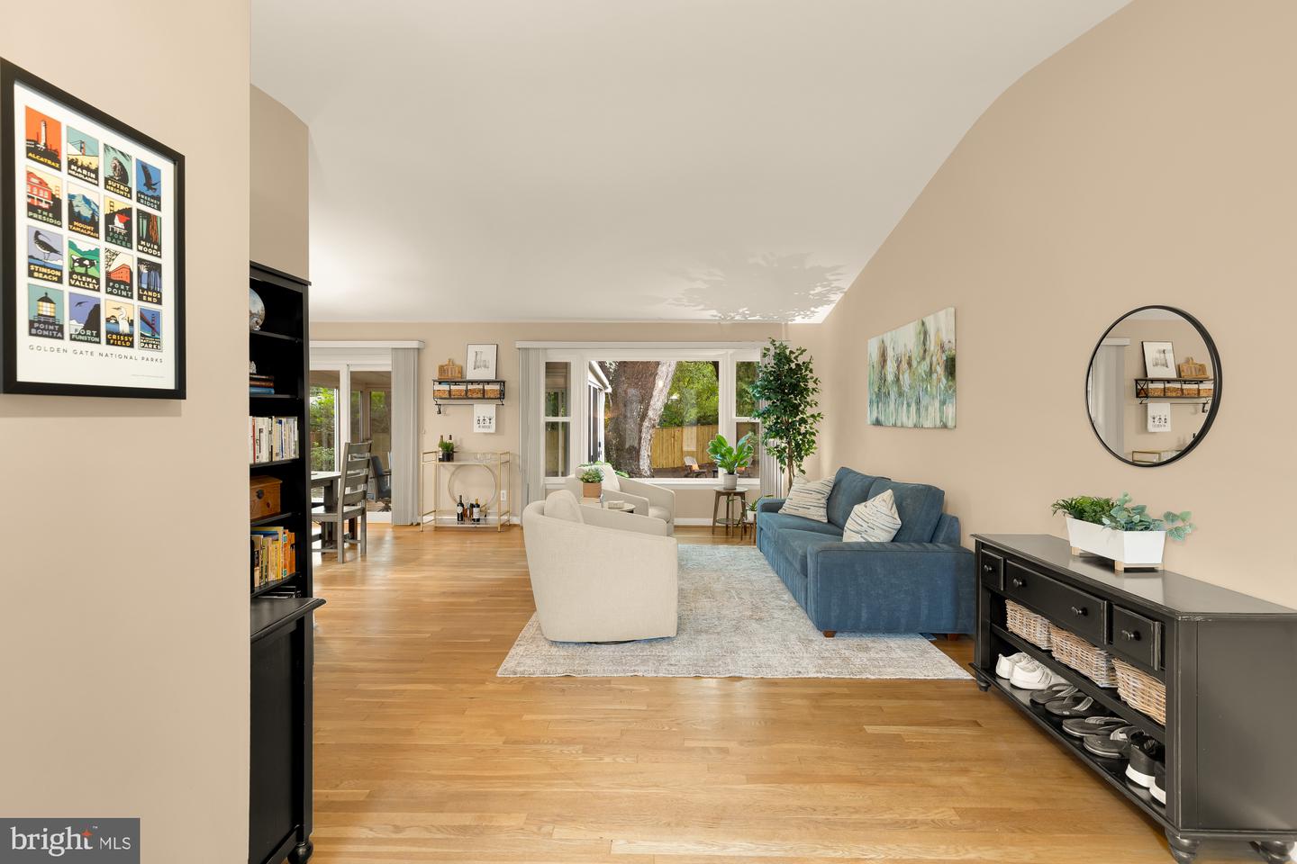 1024 Devere Dr Property Photo 4