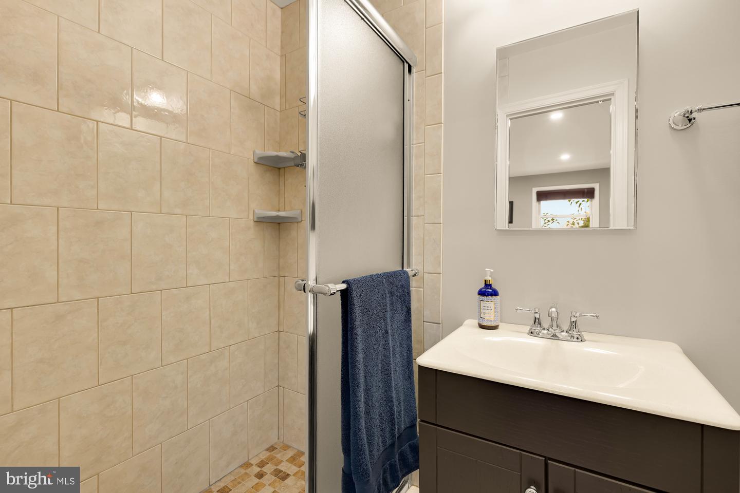 1024 Devere Dr Property Photo 20