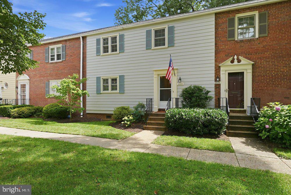 6622 HILLANDALE RD #60 Property Photo 1