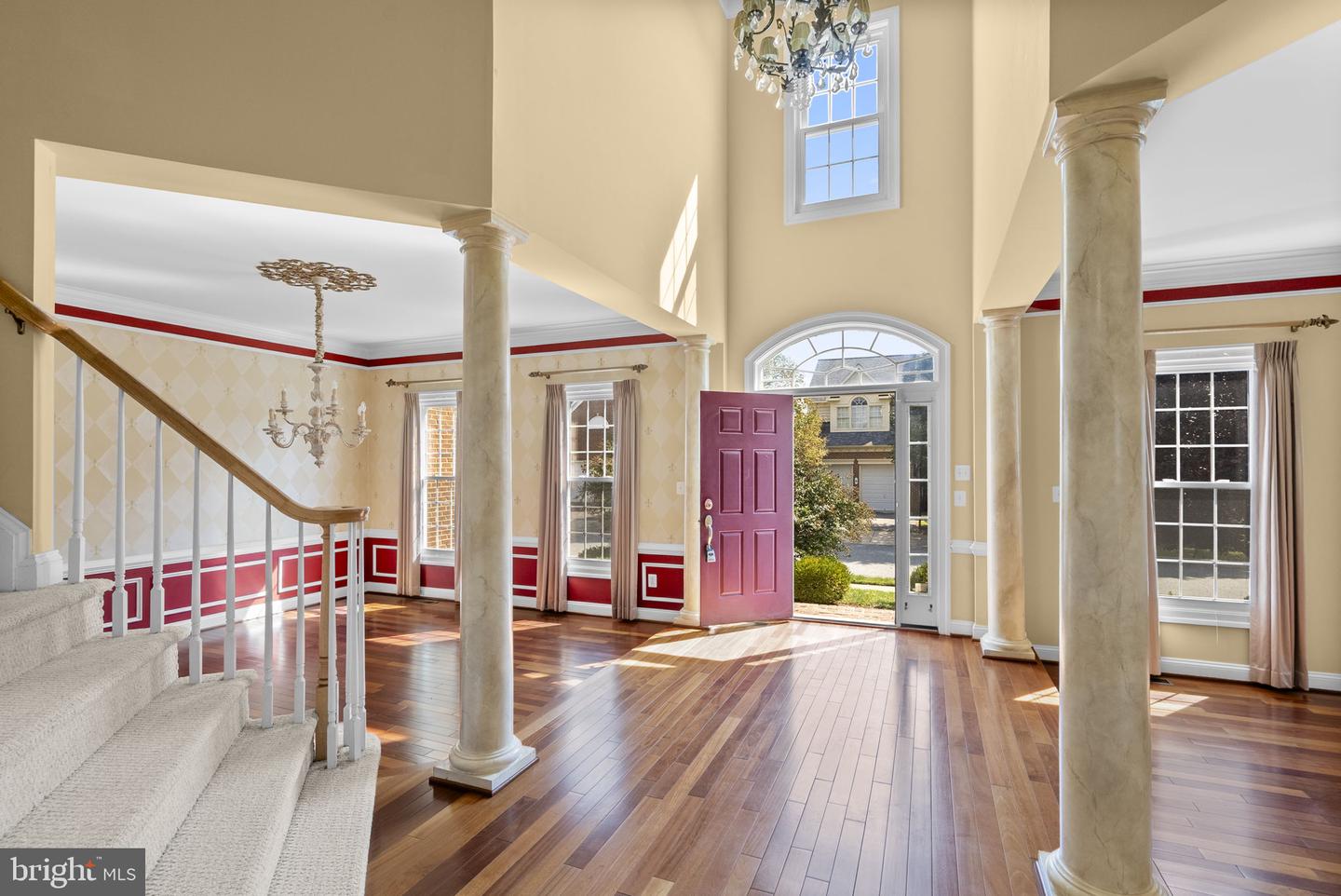 3 Sweetwood Ct Property Photo 3