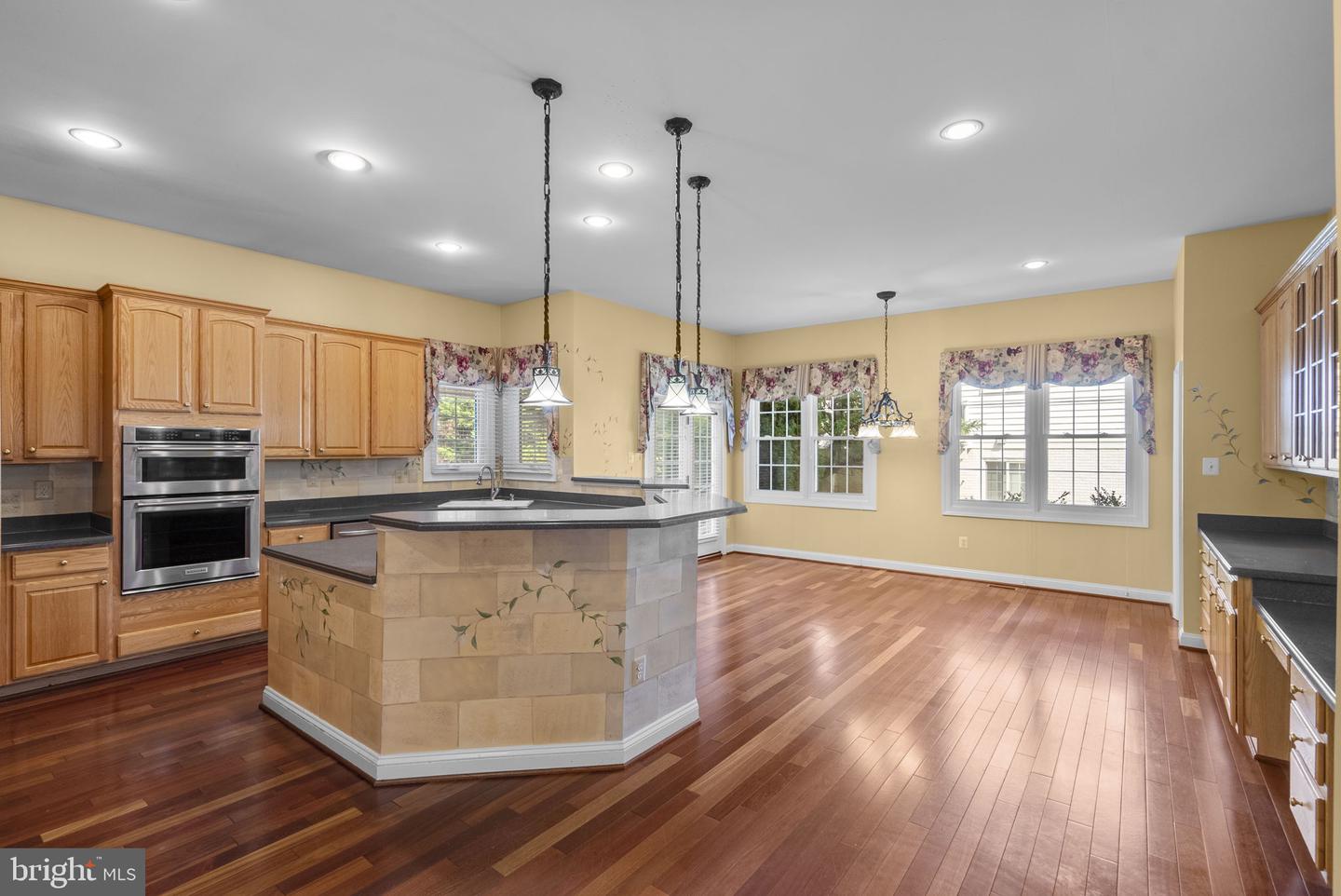 3 Sweetwood Ct Property Photo 8