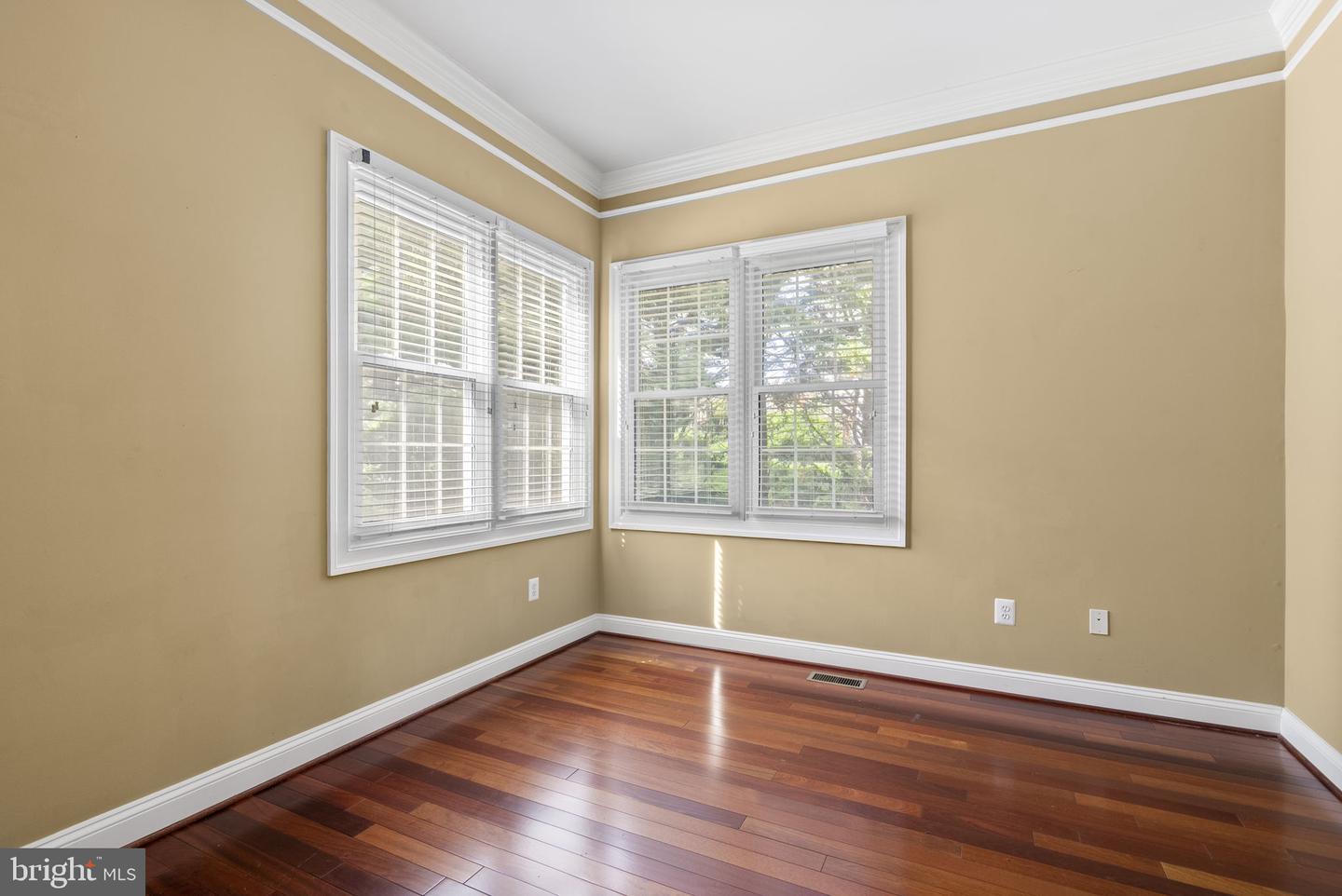 3 Sweetwood Ct Property Photo 16