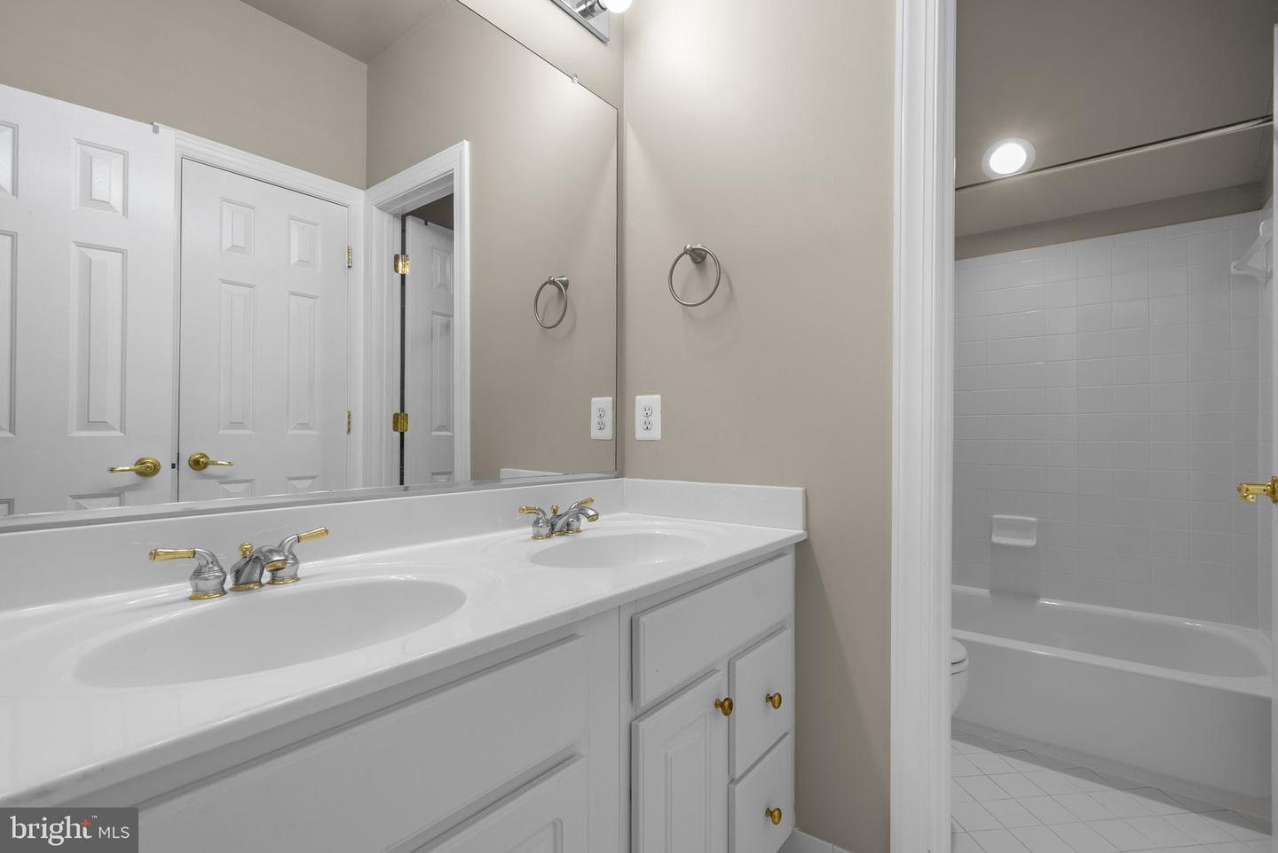 3 Sweetwood Ct Property Photo 28