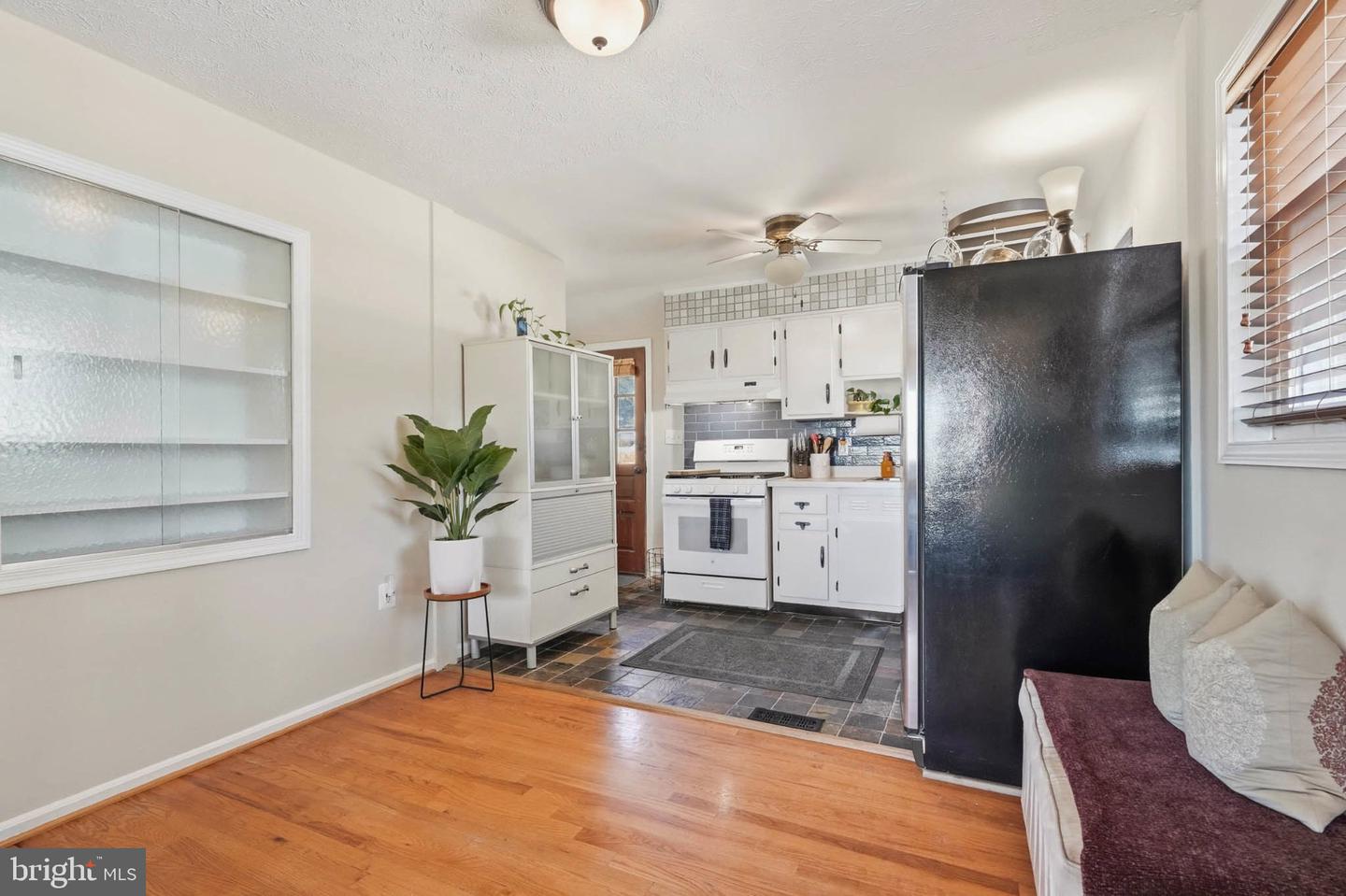 13014 Evanston St Property Photo 5