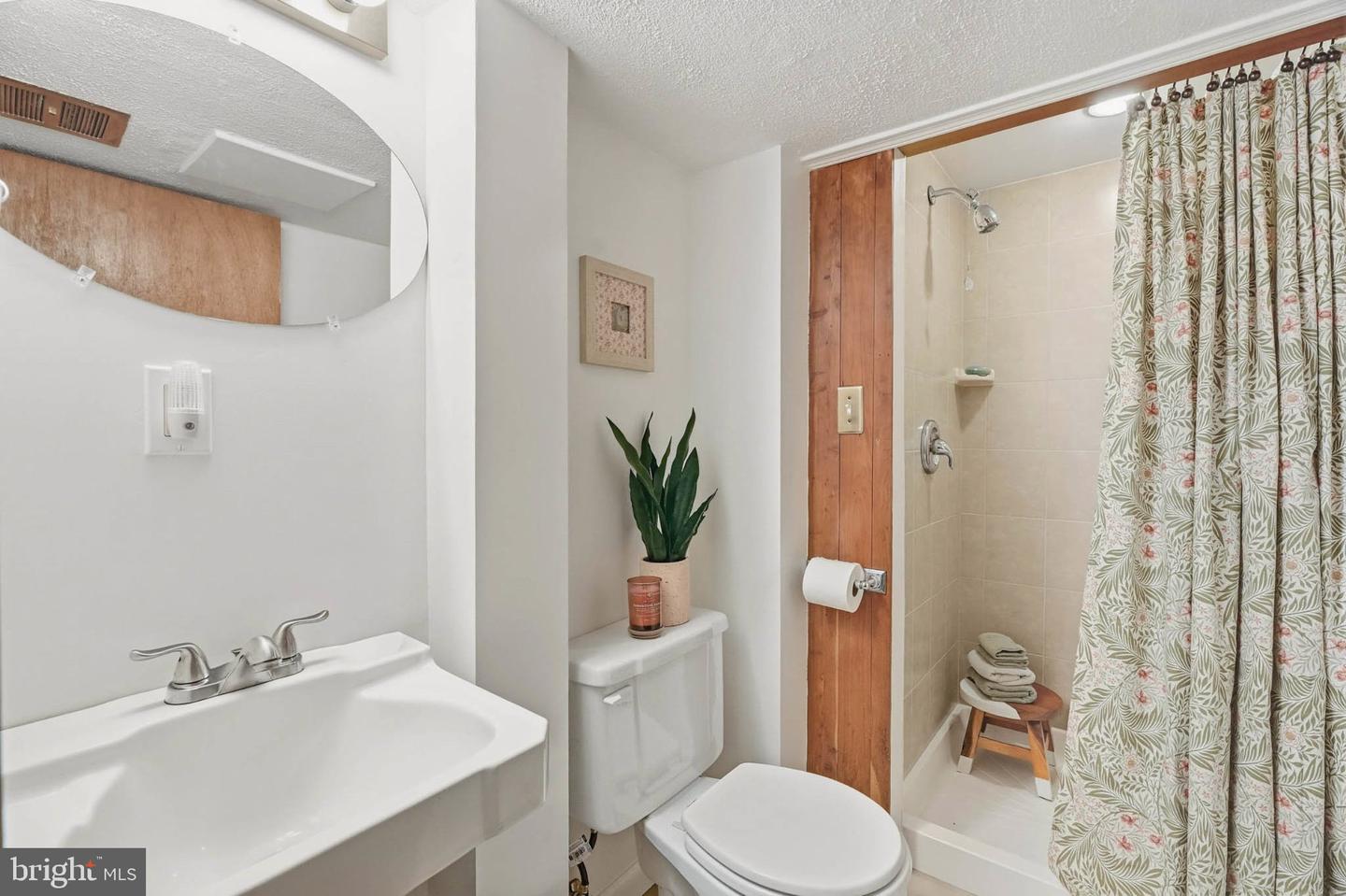 13014 Evanston St Property Photo 24