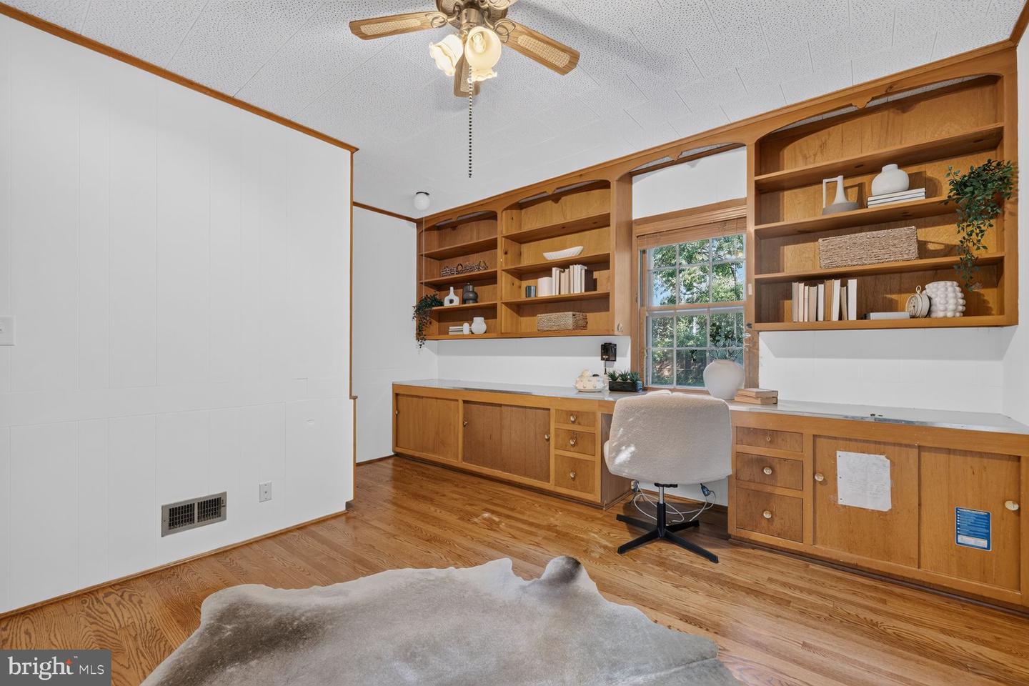 541 Brent Property Photo 11