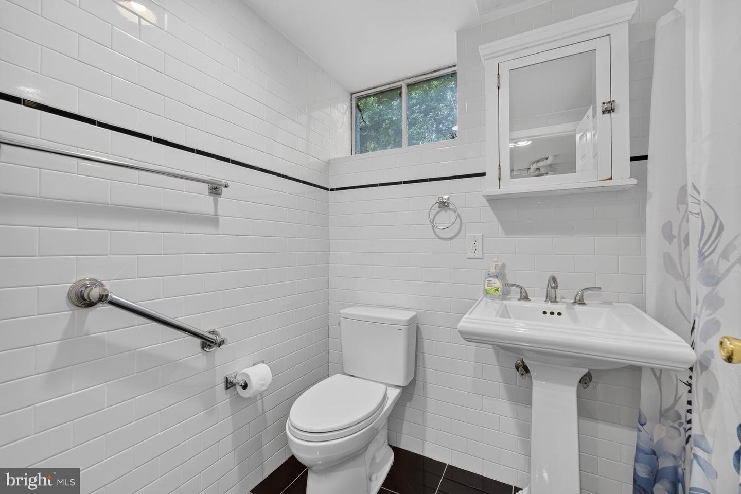 541 Brent Property Photo 20