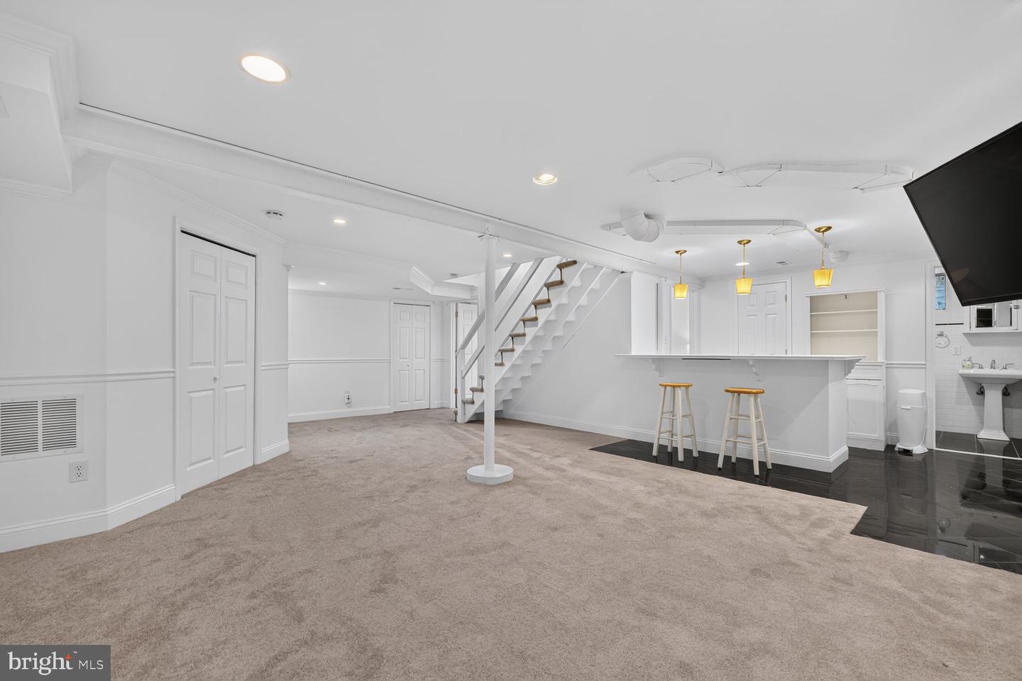 541 Brent Property Photo 23