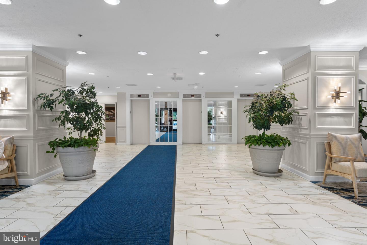 15101 Interlachen Dr #1-401 Property Photo 29