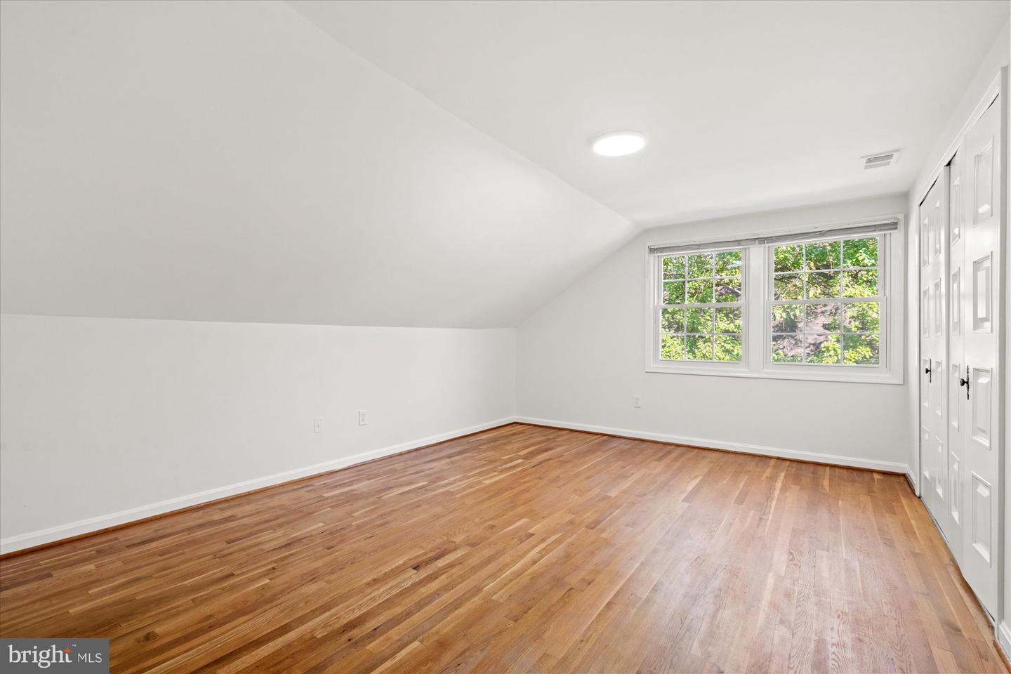 13821 Bethpage Ln Property Photo 20