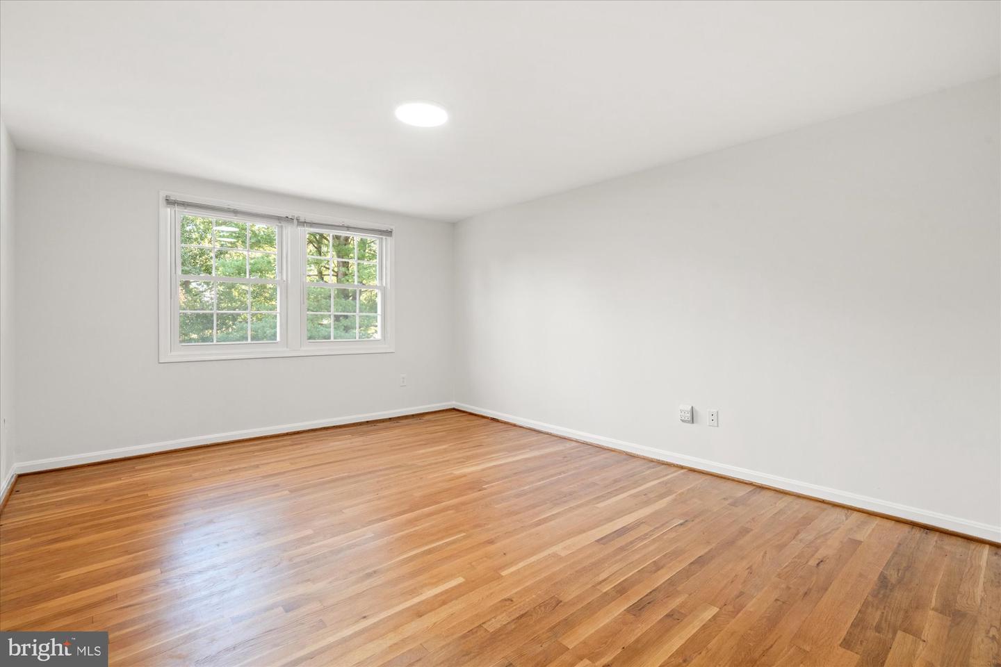 13821 Bethpage Ln Property Photo 22