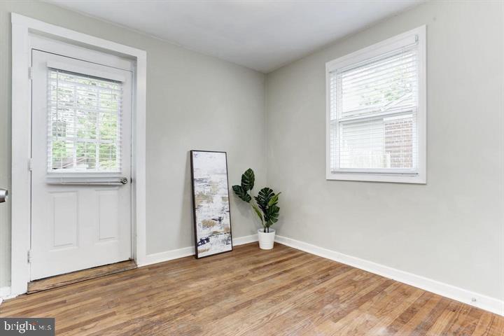 2308 Linden Ln Property Photo 18