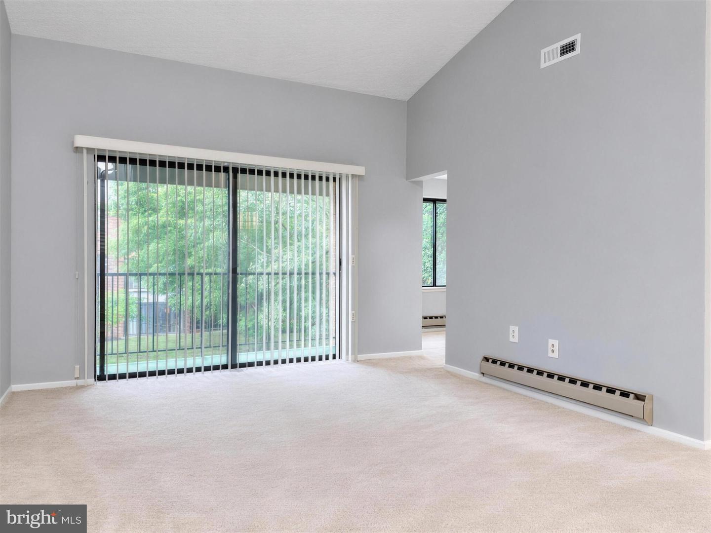 15301 Pine Orchard Dr #86-3j Property Photo 5
