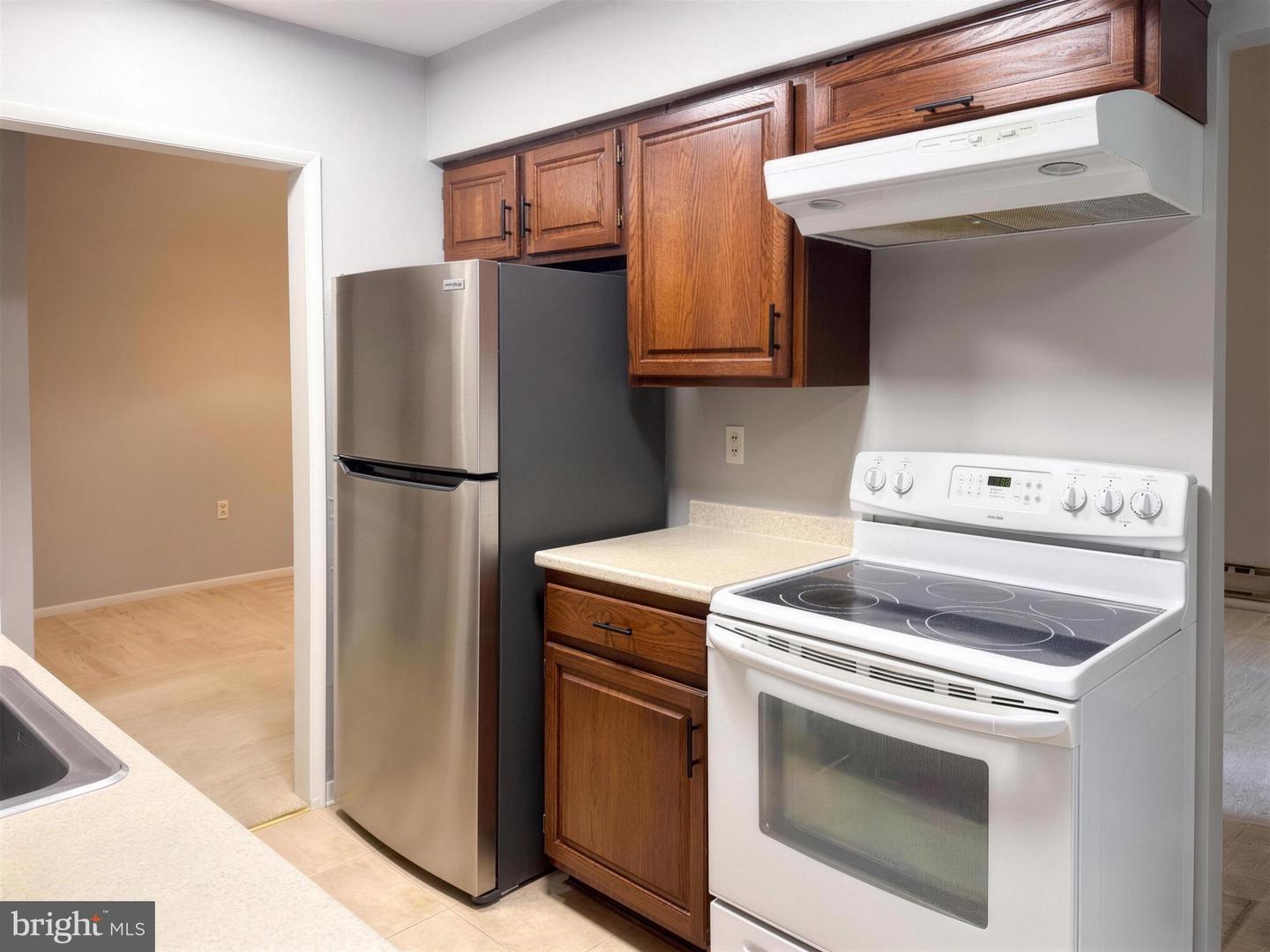 15301 Pine Orchard Dr #86-3j Property Photo 8