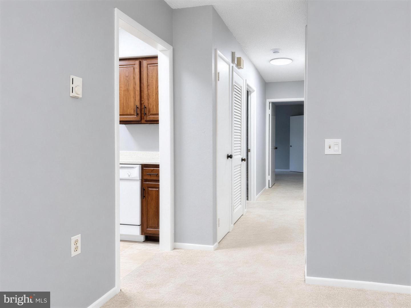 15301 Pine Orchard Dr #86-3j Property Photo 12