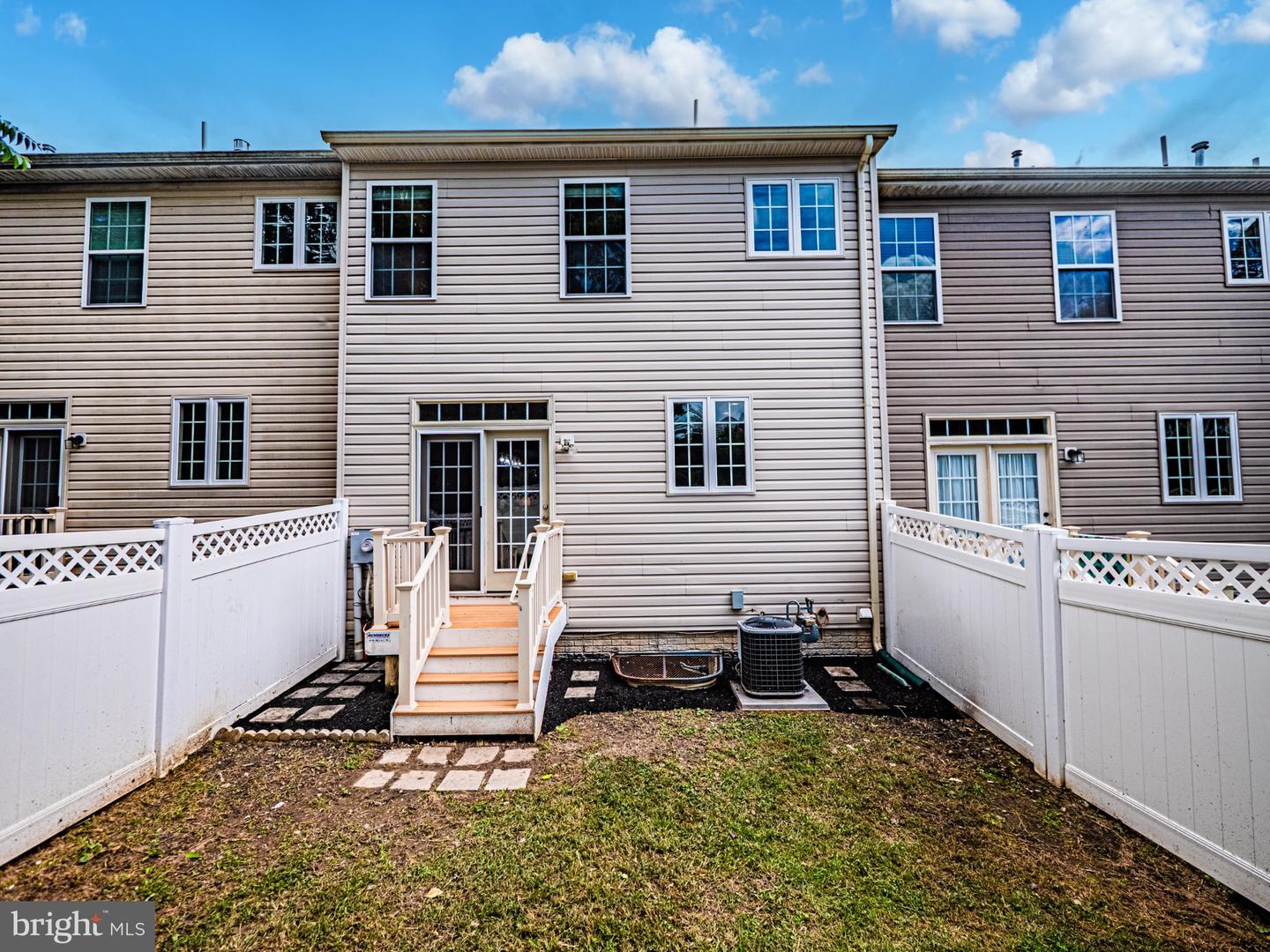 25530 Joy Ln Property Photo 27
