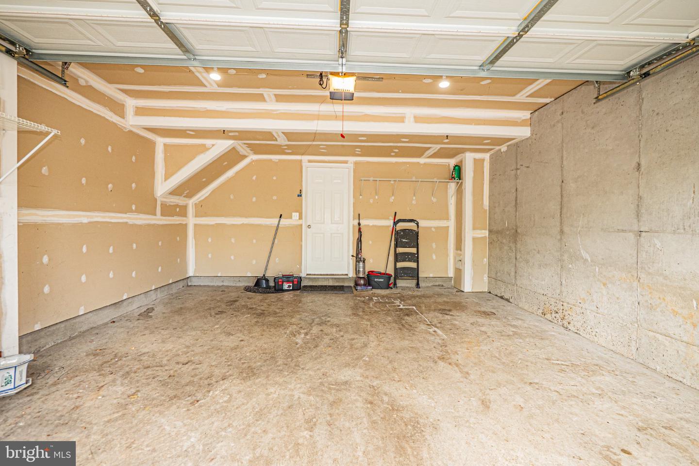 25530 Joy Ln Property Photo 29