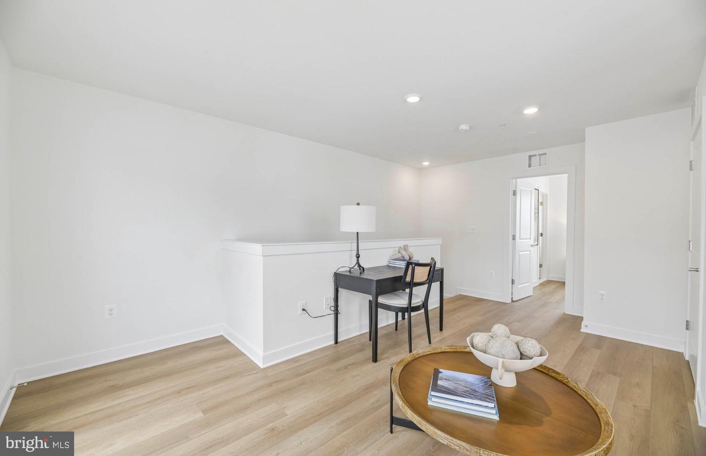 2042 Henson Norris St Property Photo 32
