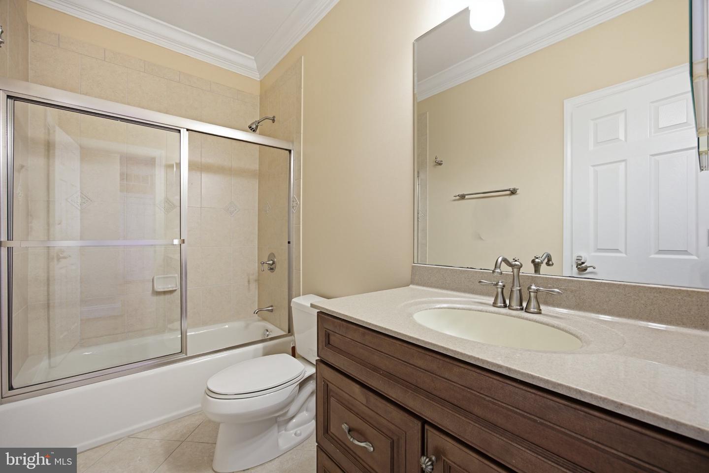 5818 Bradley Blvd Property Photo 17