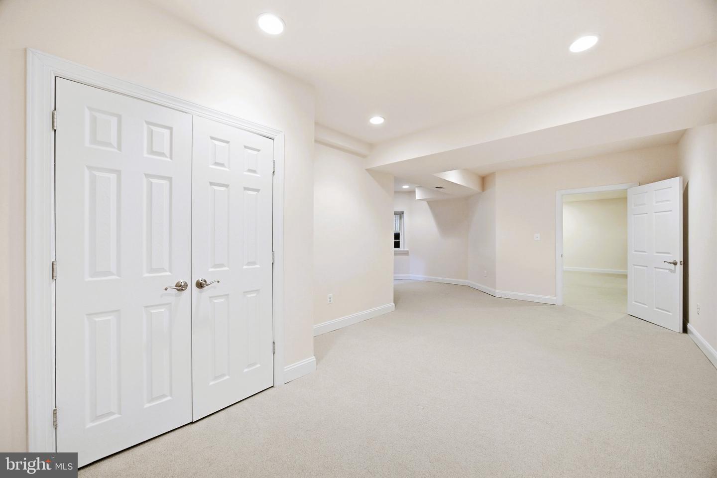 5818 Bradley Blvd Property Photo 51