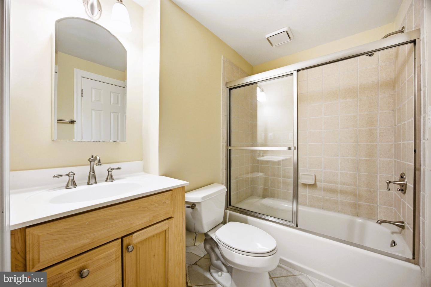 5818 Bradley Blvd Property Photo 54