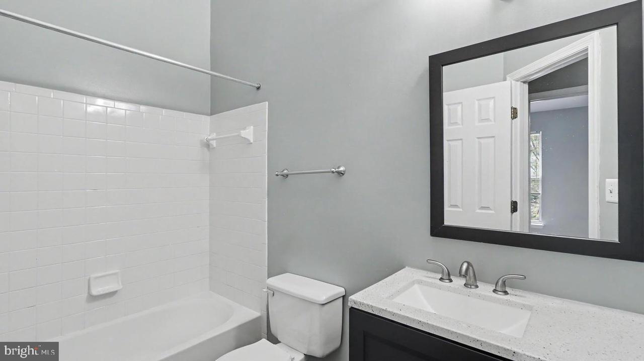 20541 Golf Course Dr #306 Property Photo 14