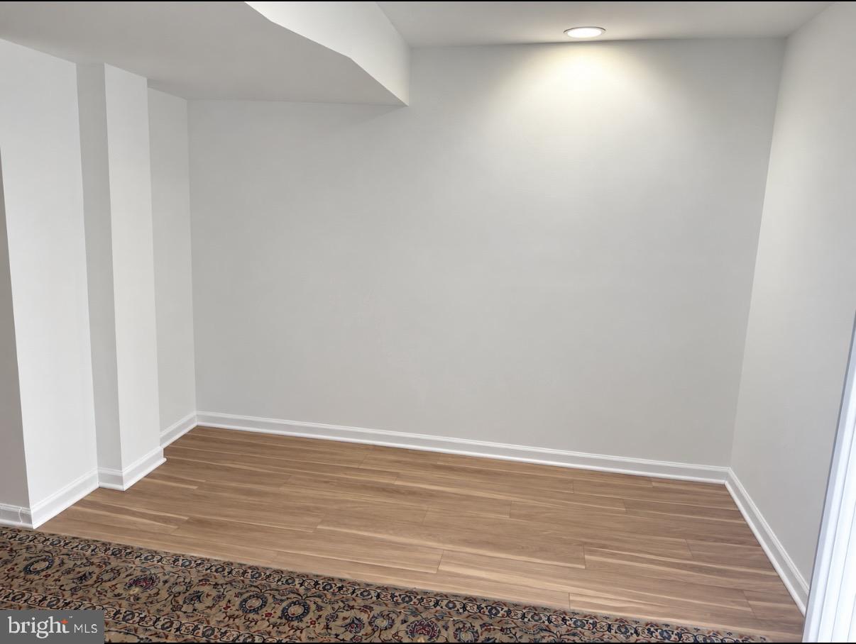 2734 Ashmont Ter Property Photo 22