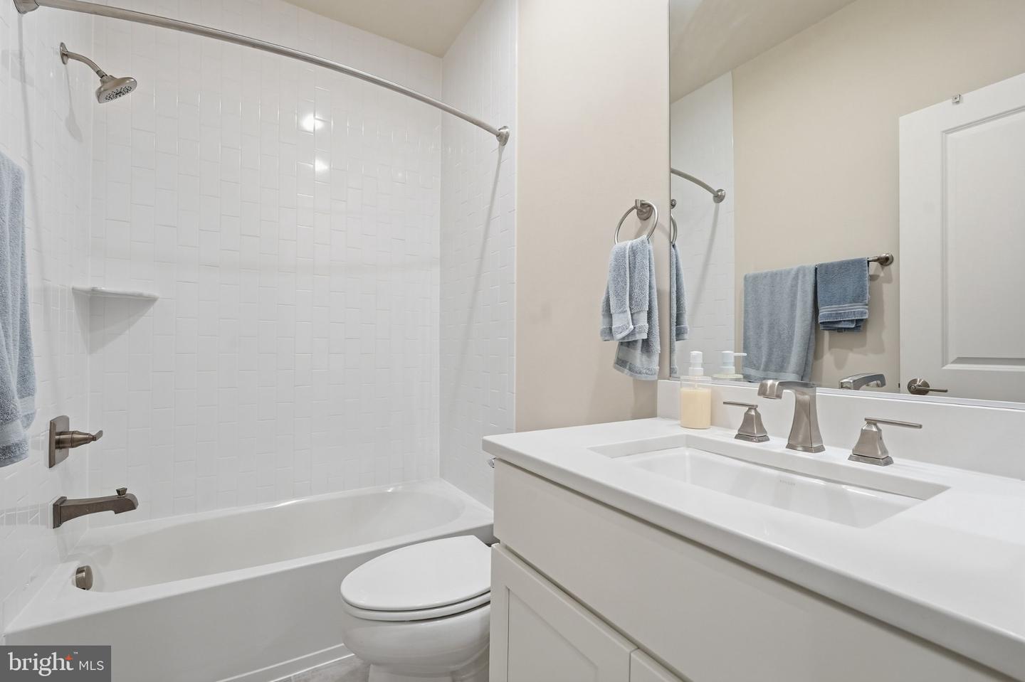 16143 Columbus Ave Property Photo 26